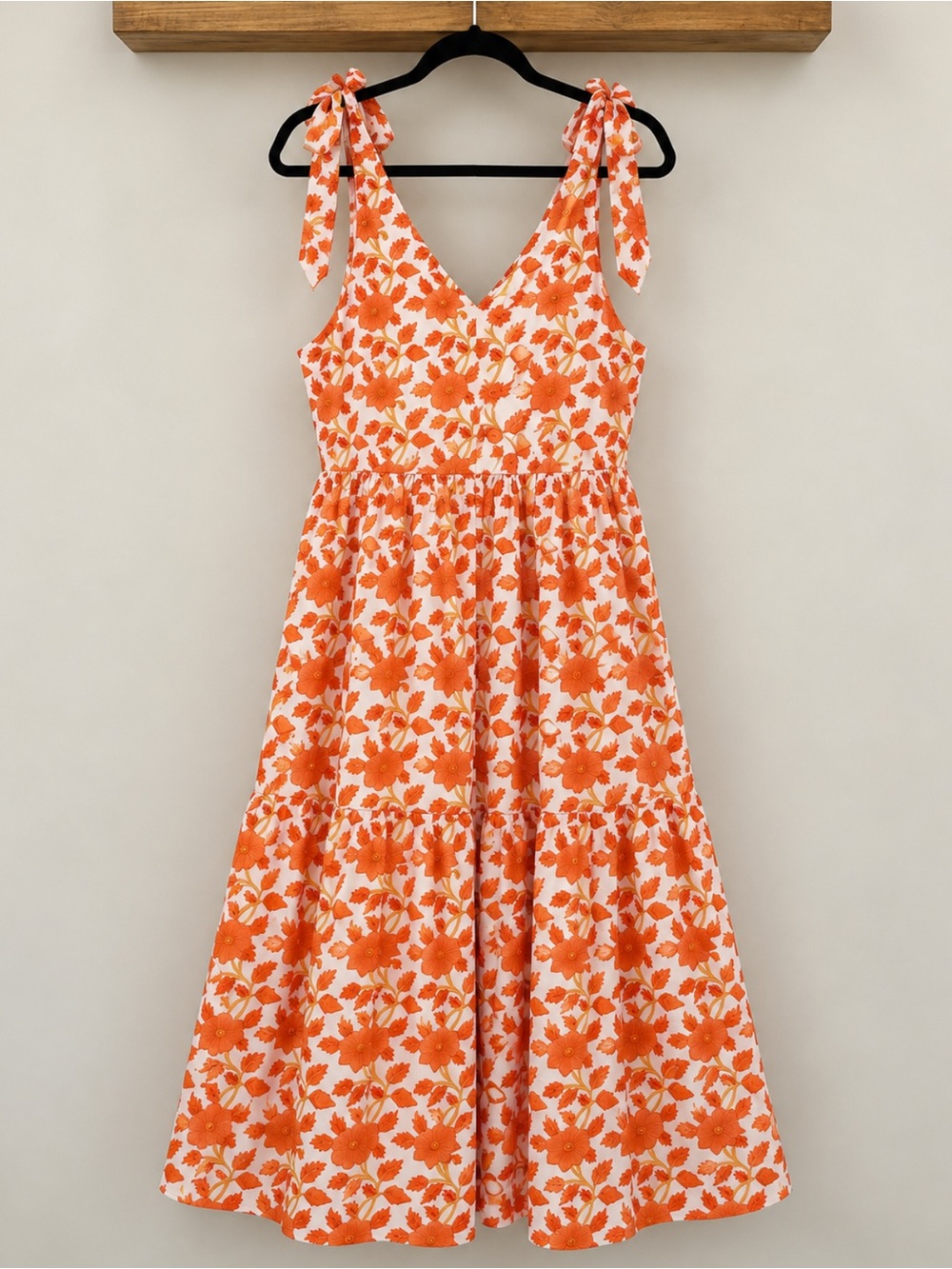 NWT Victoria Dunn Floral Maxi Dress- M